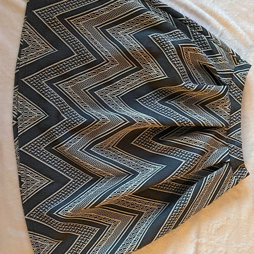 Patterned skirt